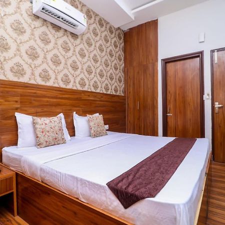 Hotel Fusion Patiala Exterior photo