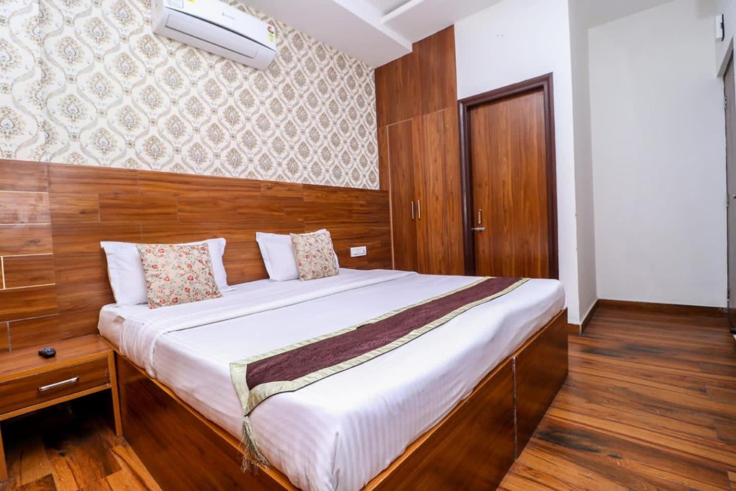 Hotel Fusion Patiala Exterior photo