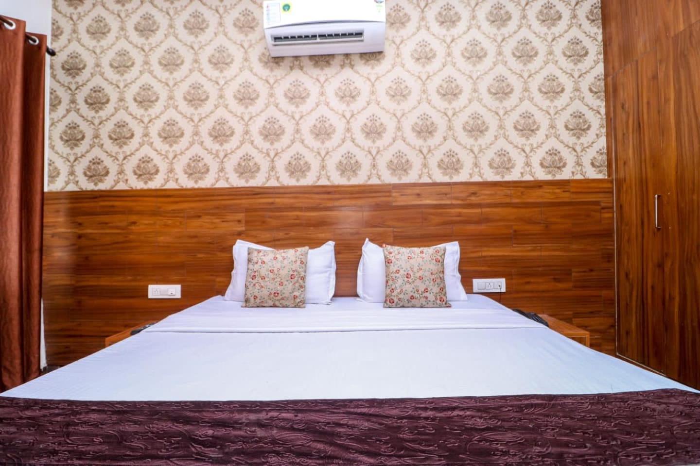 Hotel Fusion Patiala Exterior photo